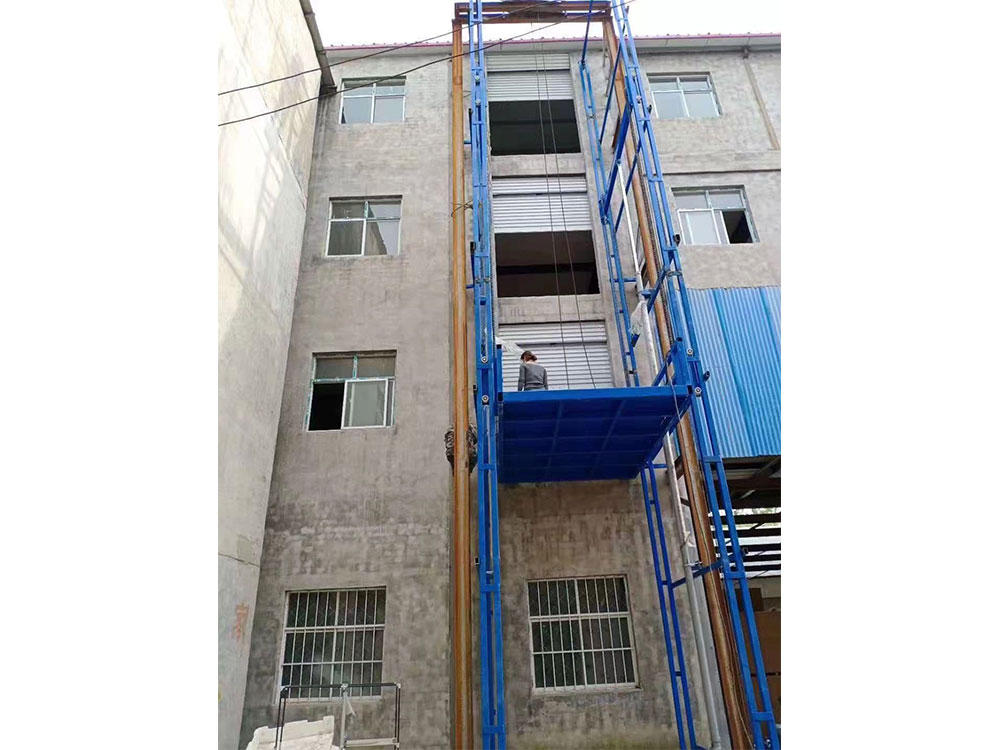 導(dǎo)軌式升降貨梯